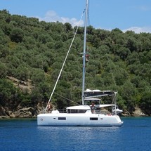 Lagoon 42