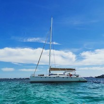 Fountaine Pajot Marquise 56