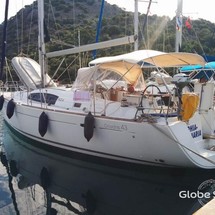 Beneteau Oceanis 43