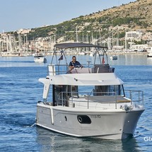 Beneteau Swift Trawler 30