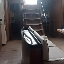 Beneteau Oceanis Yacht 62