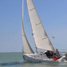 Beneteau First 211