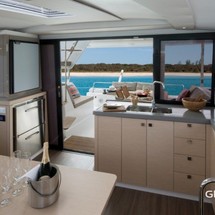 Fountaine Pajot Lucia 40