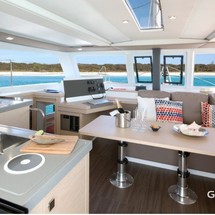 Fountaine Pajot Lucia 40