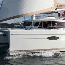 Fountaine Pajot Helia 44