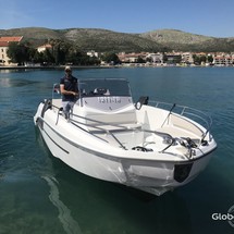 Beneteau Flyer 7.7 SPACEdeck