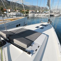 Hanse 548