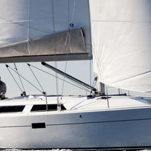 Hanse 400