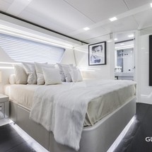 Ferretti Navetta 28