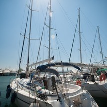 Bavaria 38