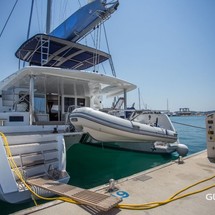 Lagoon 52