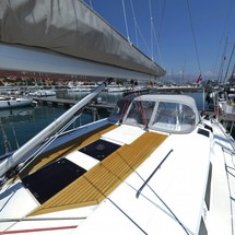 Hanse 505