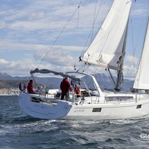 Beneteau Oceanis 48