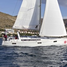 Beneteau Oceanis 48