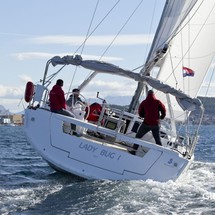 Beneteau Oceanis 48