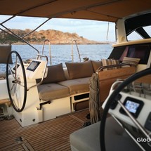 Beneteau Sense 55