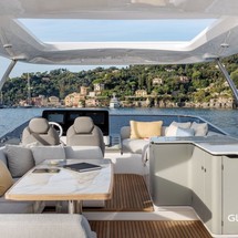 Azimut 60