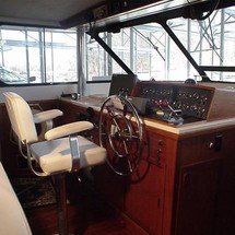 Trojan 54 deckhouse