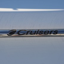 Cruisers Yachts 520 Sports Coupe