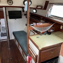 Westsail 42