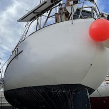 Westsail 42