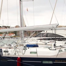 Beneteau 57