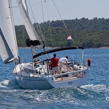 Salona 44