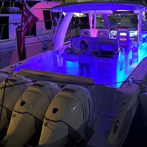 Boston Whaler 420 Outrage