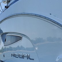 Regal 32 Express