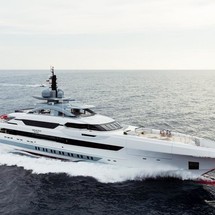 Heesen Galactica Super Nova