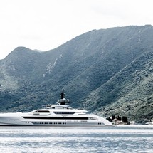 Heesen Galactica Super Nova