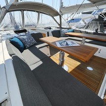 Hanse 588