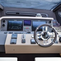 Azimut 66