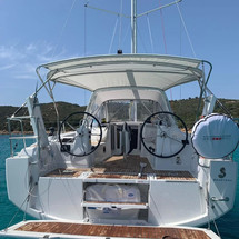 Beneteau Oceanis 35.1