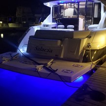 Cruisers Yachts 45 Cantius