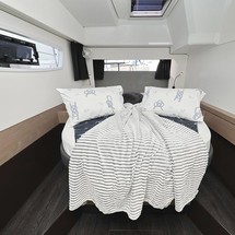 Fountaine Pajot Astrea 42