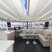 Fountaine Pajot Astrea 42