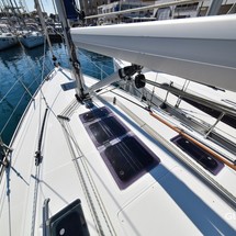 Bavaria 37