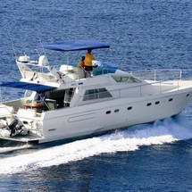 Ferretti 52