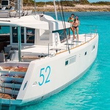 Lagoon 52