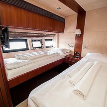 Galeon 640 FLY