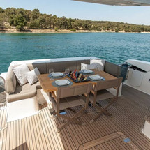 Galeon 640 FLY