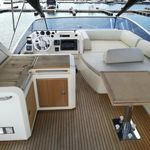 Azimut 58