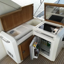 Azimut 58