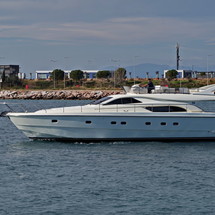 Ferretti 57 Fly