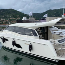 Ferretti 450