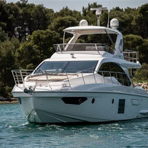 Azimut 55