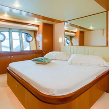 Ferretti 551 Yachts