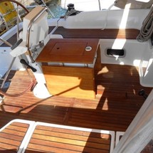 Beneteau Oceanis 37