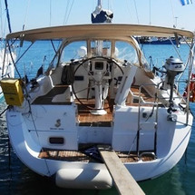 Beneteau Oceanis 37